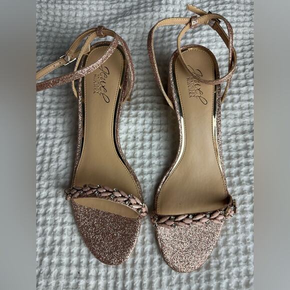 Badgley Mischka Womens Danni Low Block Heel Sandal NWT - Picture 8 of 13